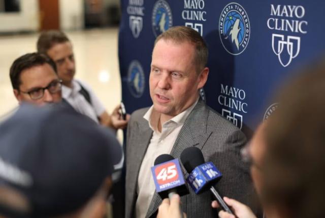 赛季初表现不尽人意 狼队管理层仍对未来充满信心